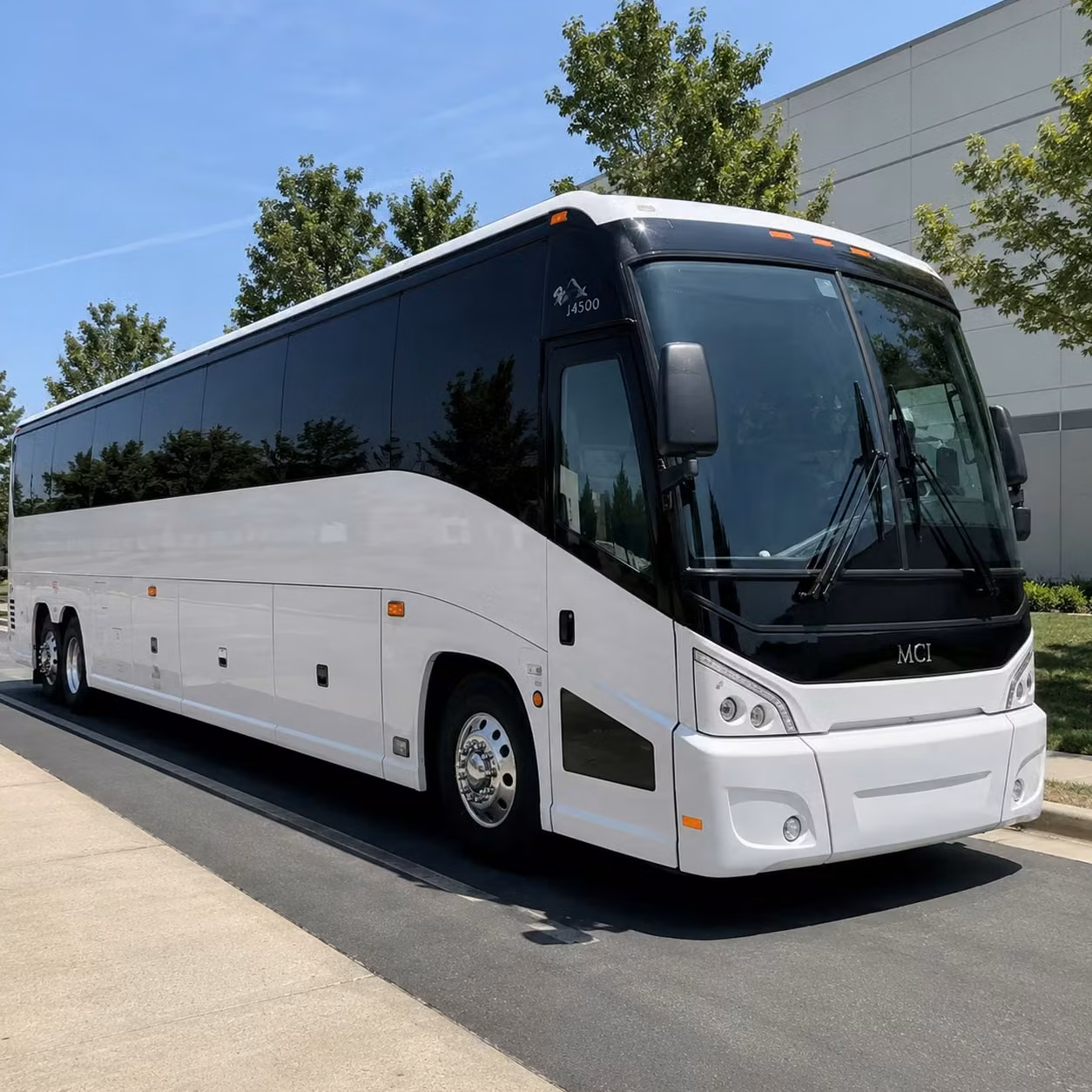 hit washington d c from woodbridge on a charter bus built for the long haul