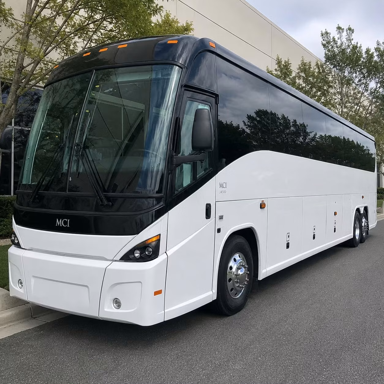 no group is too large or too small for woodbridge airport transportation through coachbuswoodbridge com